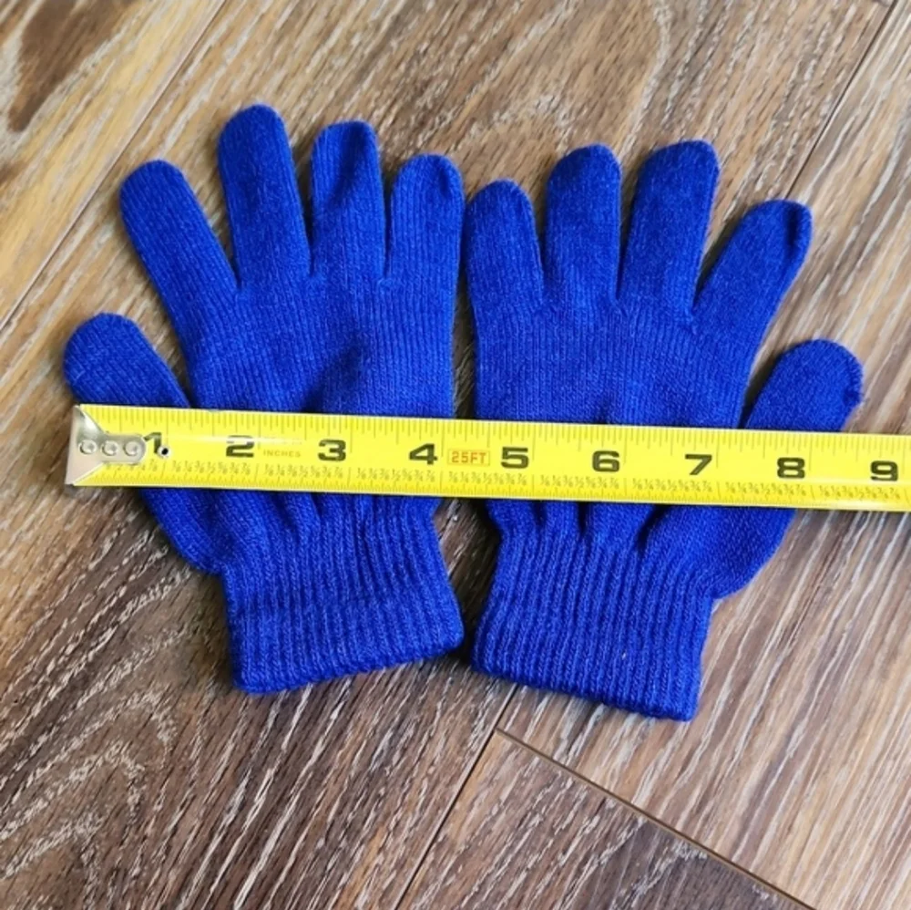NWOT Blue Kid Gloves